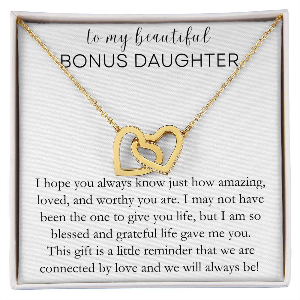 Bonus Daughter | Interlocking Hearts