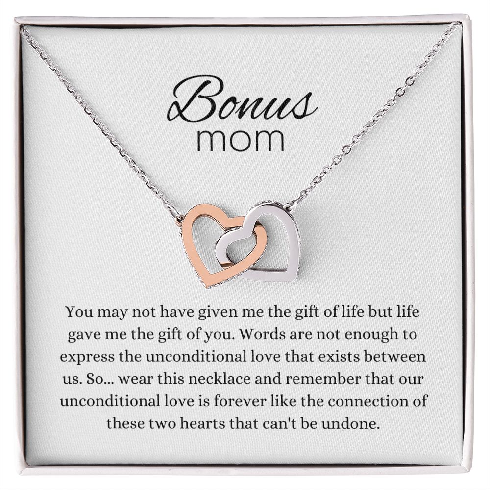 Bonus Mom | Interlocking Hearts necklace