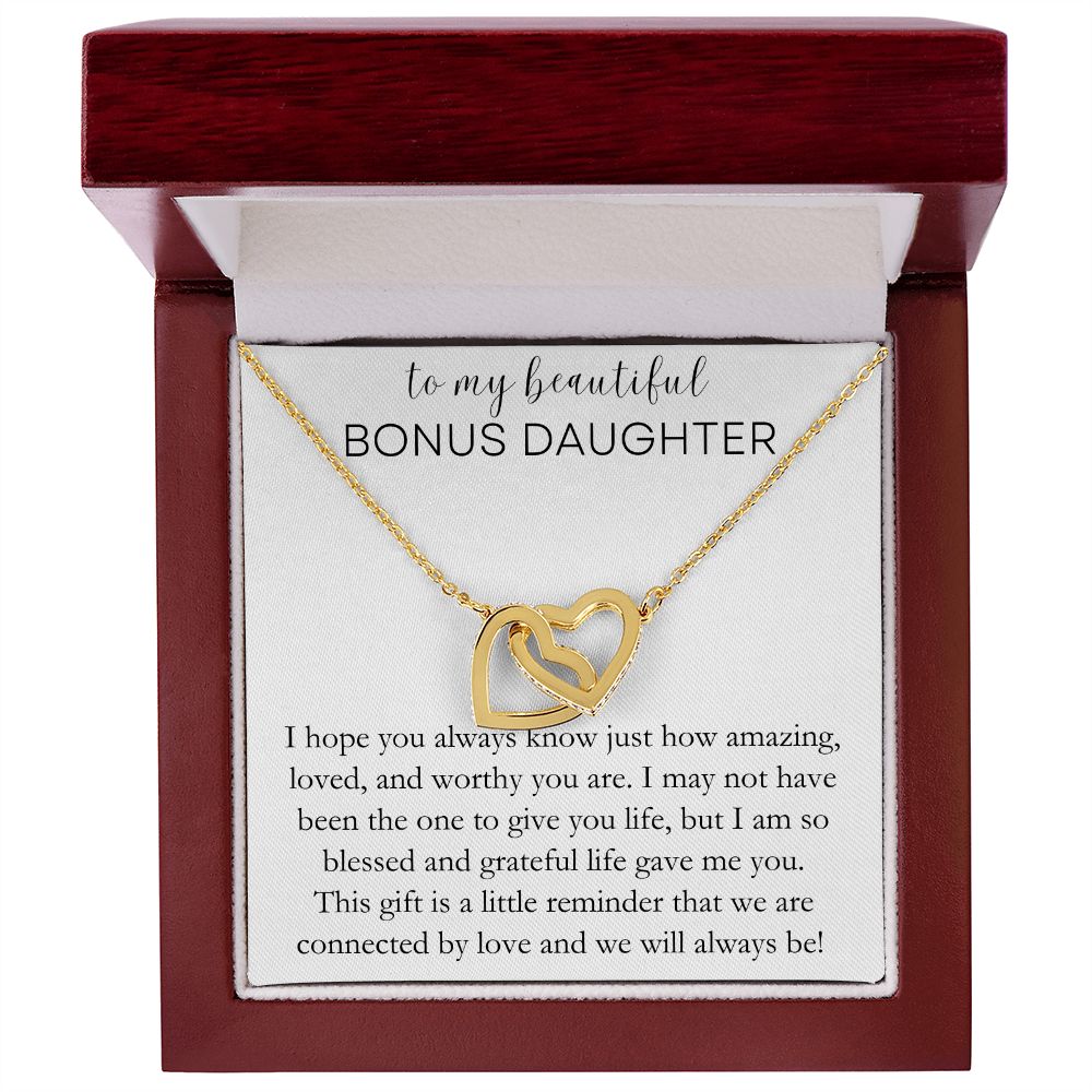 Bonus Daughter | Interlocking Hearts